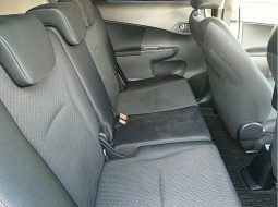 Toyota Ractis full