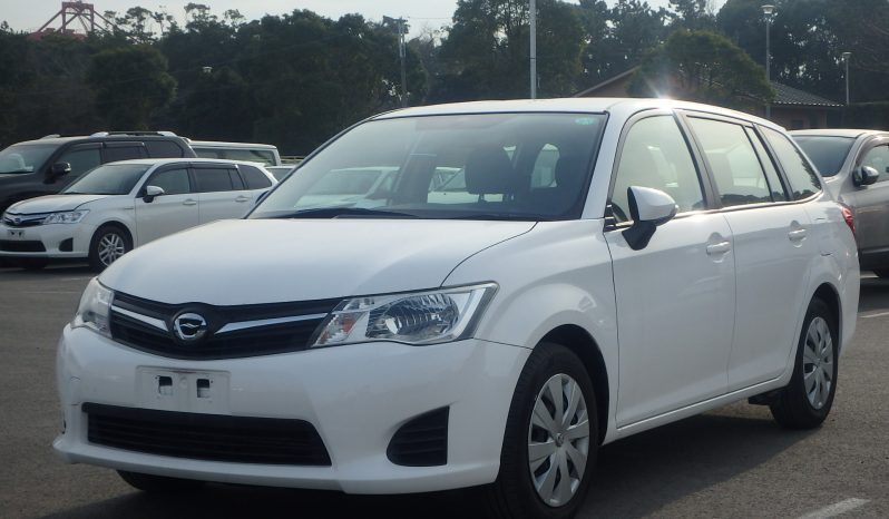 Toyota Fielder full