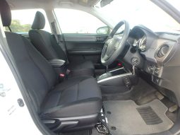 Toyota Fielder full