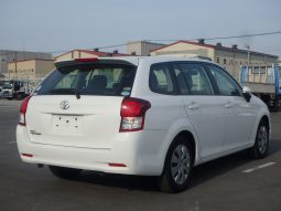 Toyota Fielder full