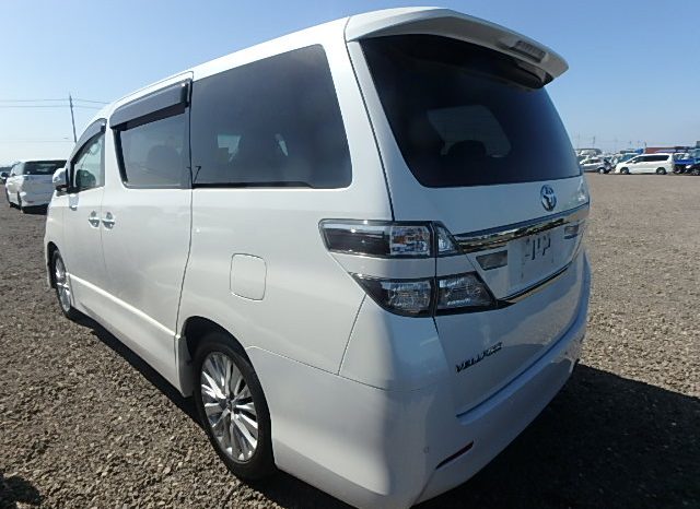Toyota Vellfire full
