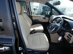 Toyota Noah full