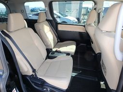 Toyota Noah full