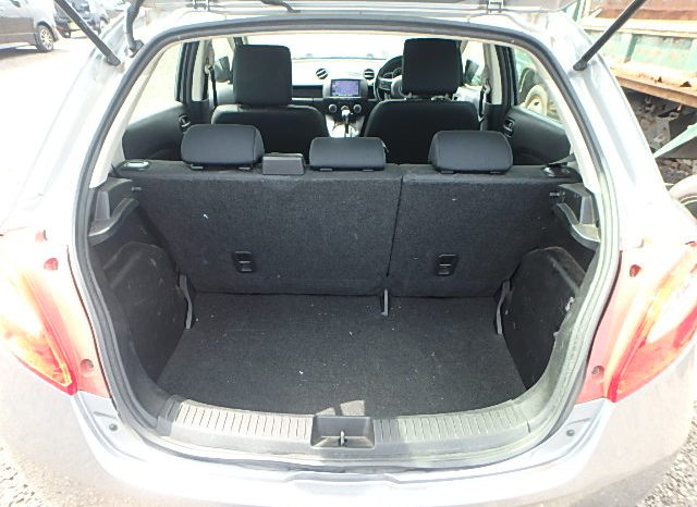 Mazda Demio full