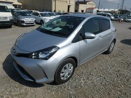 Toyota Vitz full