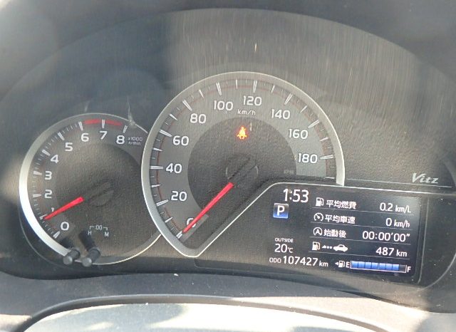 Toyota Vitz full