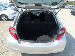 Toyota Vitz full