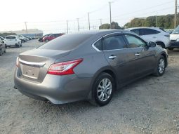 Nissan Teana full