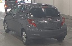 Toyota Vitz full