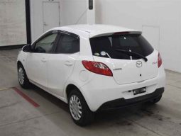 Mazda Demio full