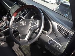 Toyota Harrier full
