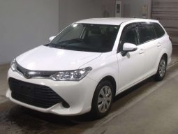 Toyota Fielder full