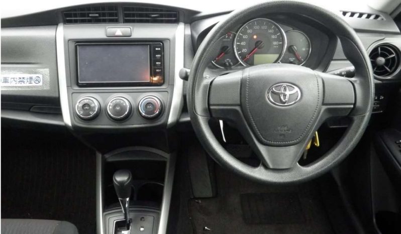 Toyota Fielder full