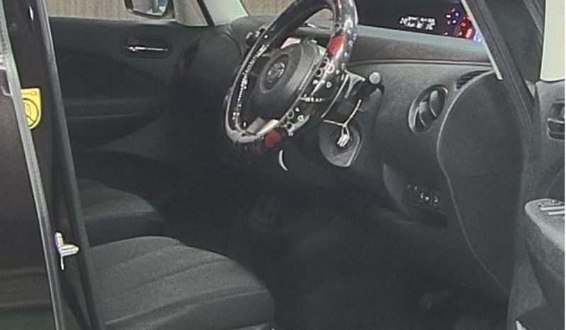 Mazda Biante full