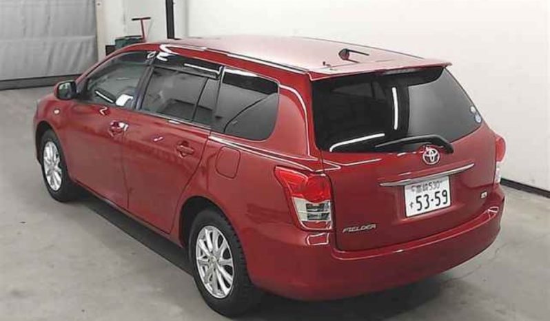 Toyota Fielder full