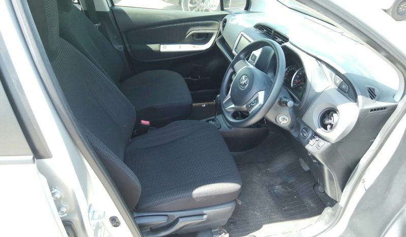 Toyota Vitz full