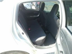 Toyota Vitz full