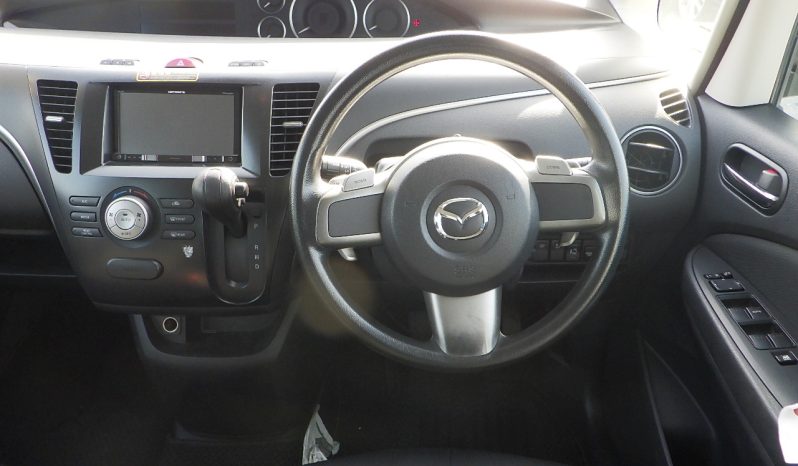Mazda Biante full