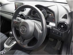 Mazda Demio full