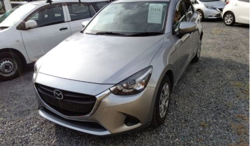 Mazda Demio full