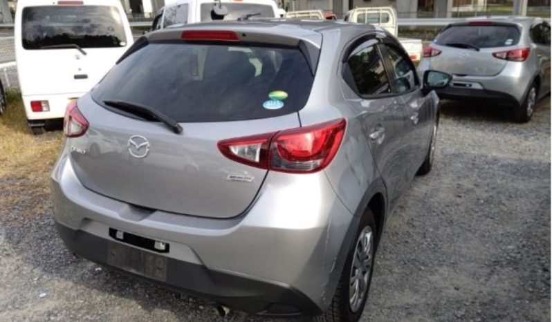 Mazda Demio full