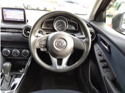 Mazda Demio full