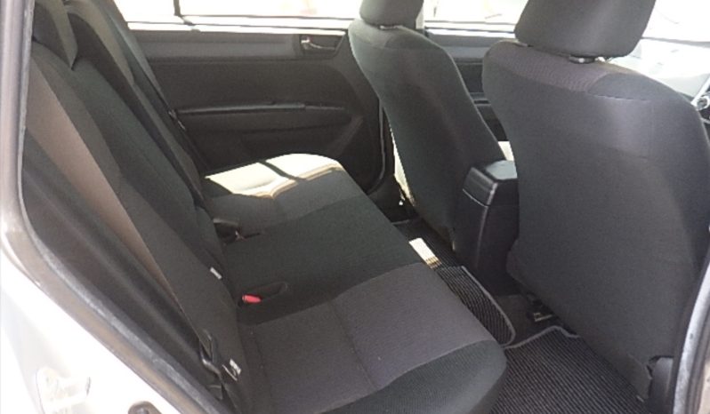 Toyota Fielder full