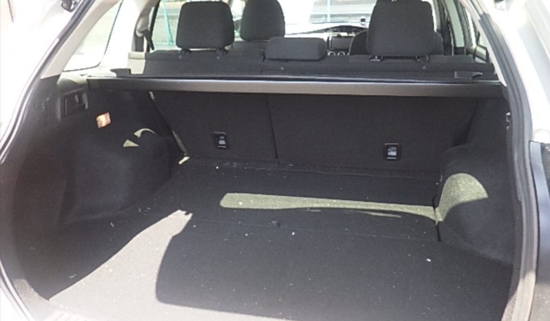 Toyota Fielder full