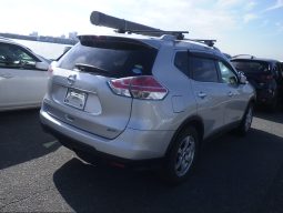 Nissan X-Trail full