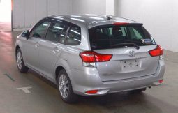 Toyota Fielder full