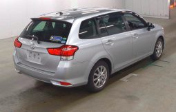 Toyota Fielder full