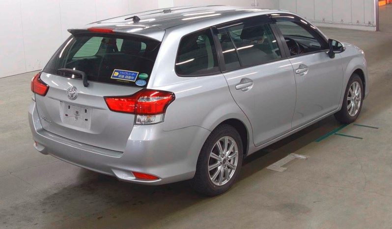 Toyota Fielder full
