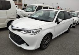 Toyota Fielder full