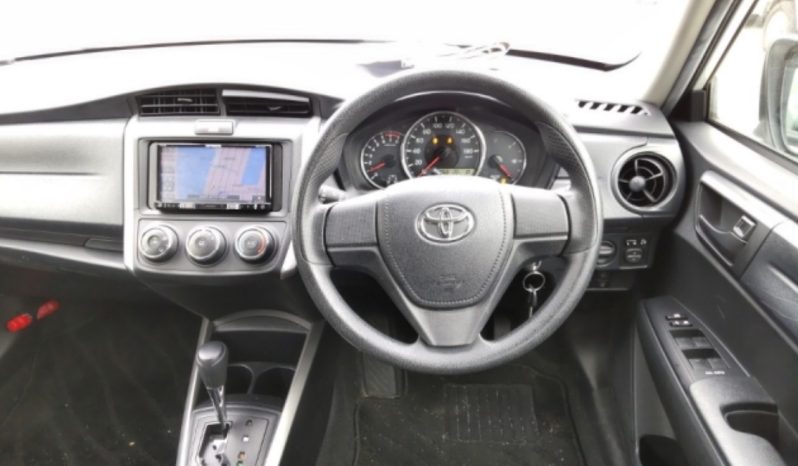 Toyota Fielder full