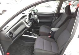 Toyota Fielder full