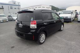 Toyota Spade full