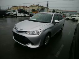 Toyota Fielder full