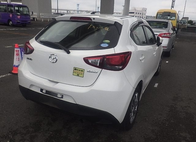 Mazda Demio full
