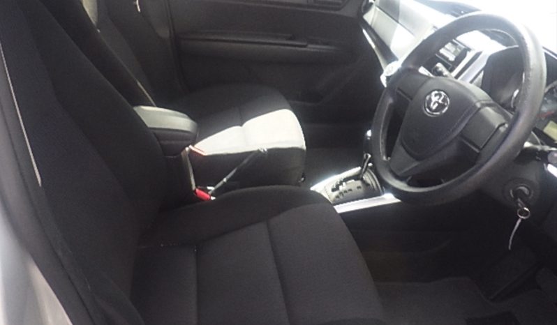 Toyota Fielder full