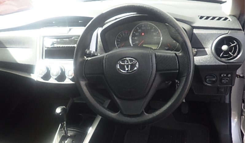 Toyota Fielder full