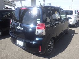 Toyota Spade full