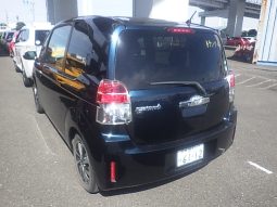 Toyota Spade full