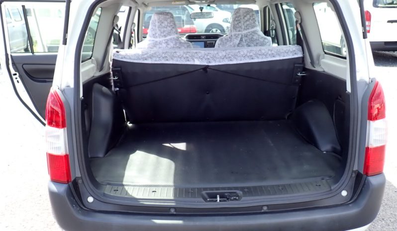Toyota Probox full