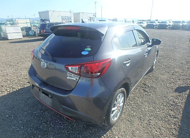 Mazda Demio full