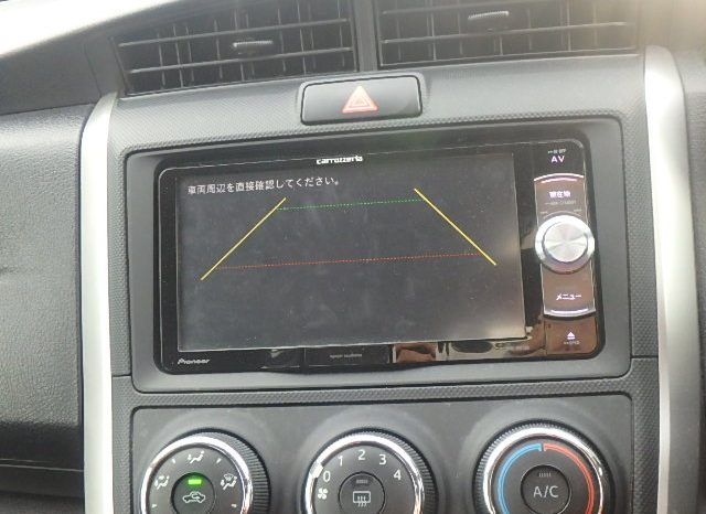 Toyota Fielder full