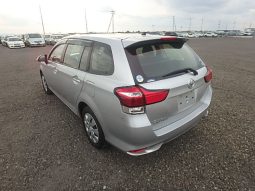 Toyota Fielder full