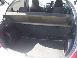 Toyota Vitz full