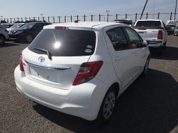 Toyota Vitz full