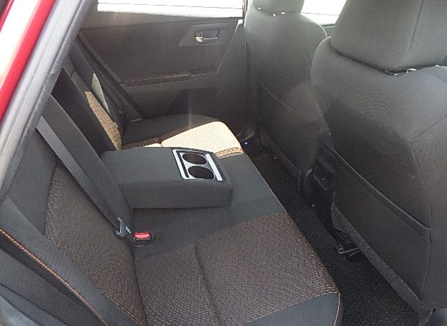 Toyota Auris full