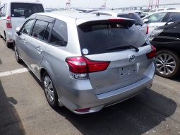 Toyota Fielder full